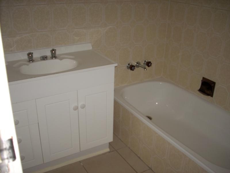 38 Lotus Crescent, Centenary Heights QLD 4350