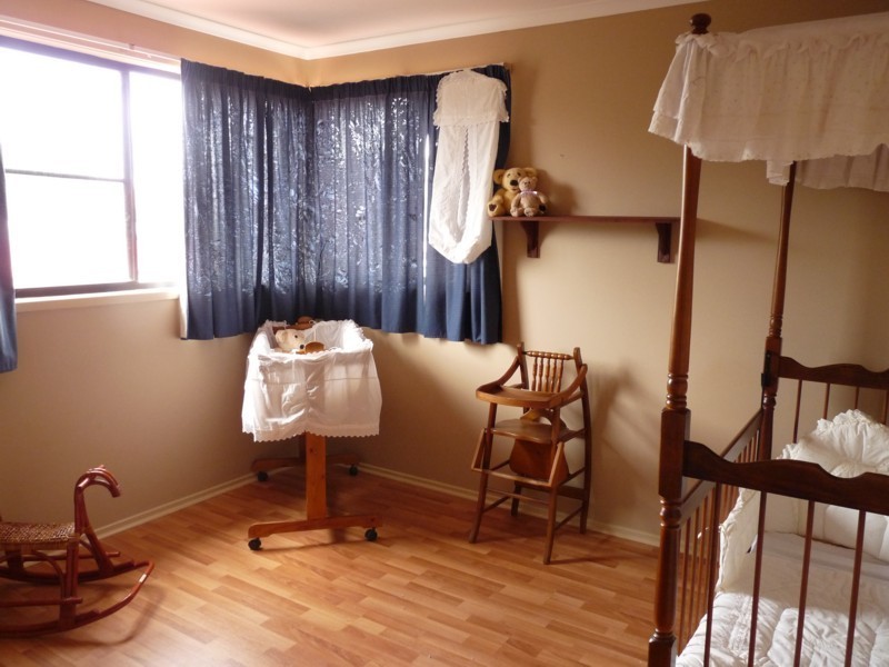 4 Throwleigh Close, Toowoomba QLD 4350