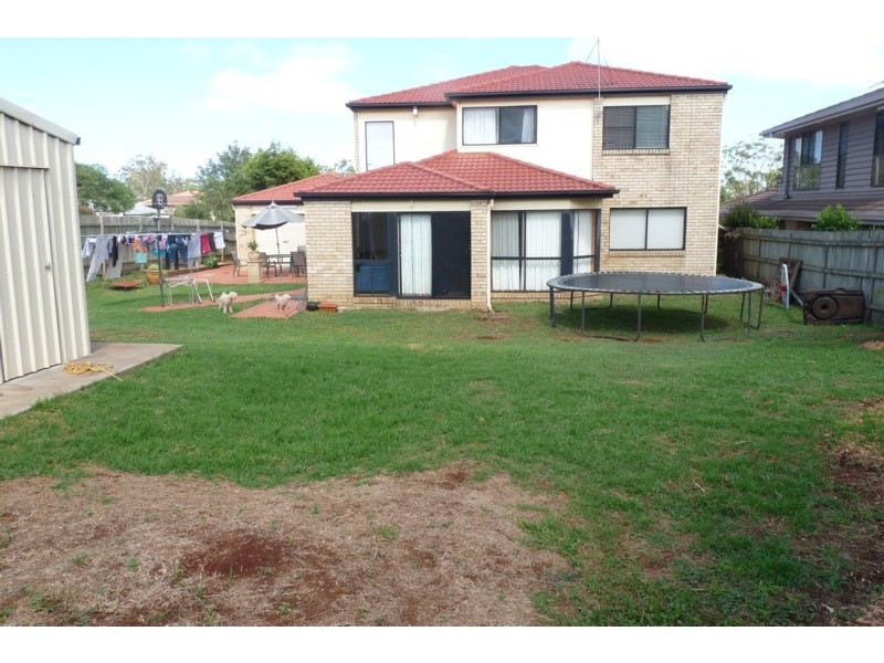 4 Throwleigh Close, Toowoomba QLD 4350