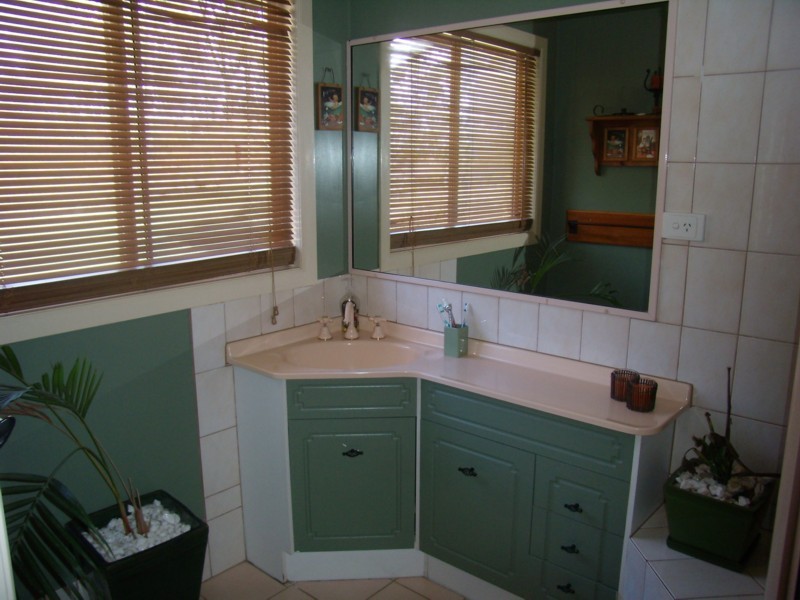 702 Murphys Creek Road, Murphys Creek QLD 4352