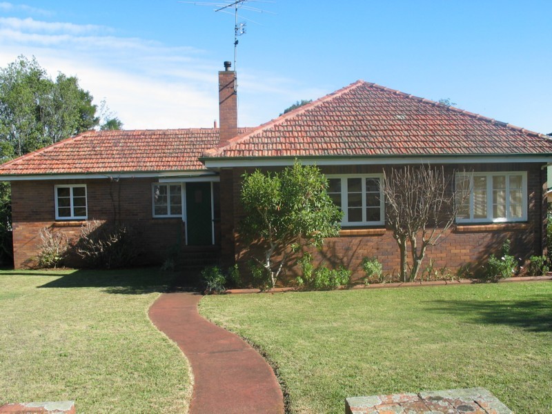 79 Curzon Street, East Toowoomba QLD 4350