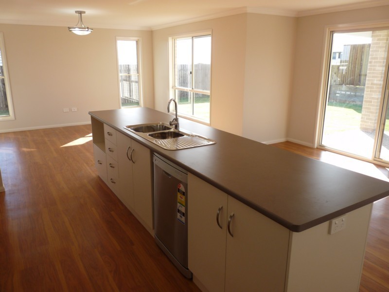 2a Dodson Crescent, Toowoomba QLD 4350