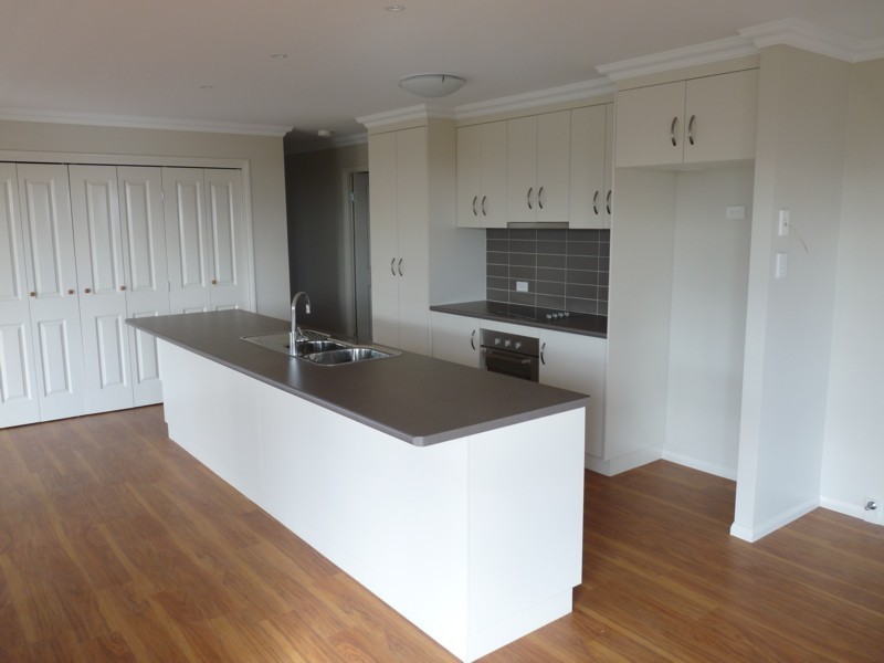 2a Dodson Crescent, Toowoomba QLD 4350
