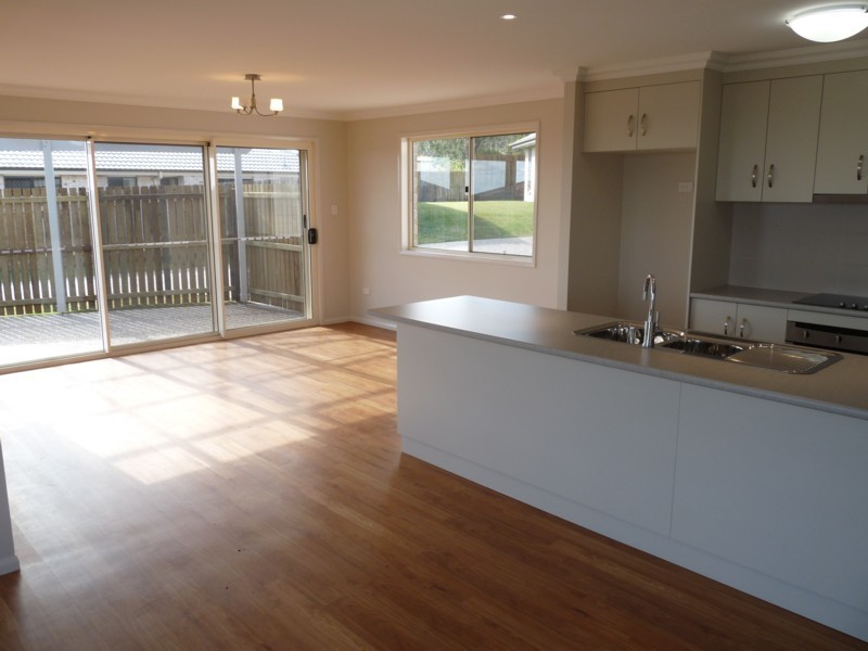 4 Dodson Crescent, Toowoomba QLD 4350