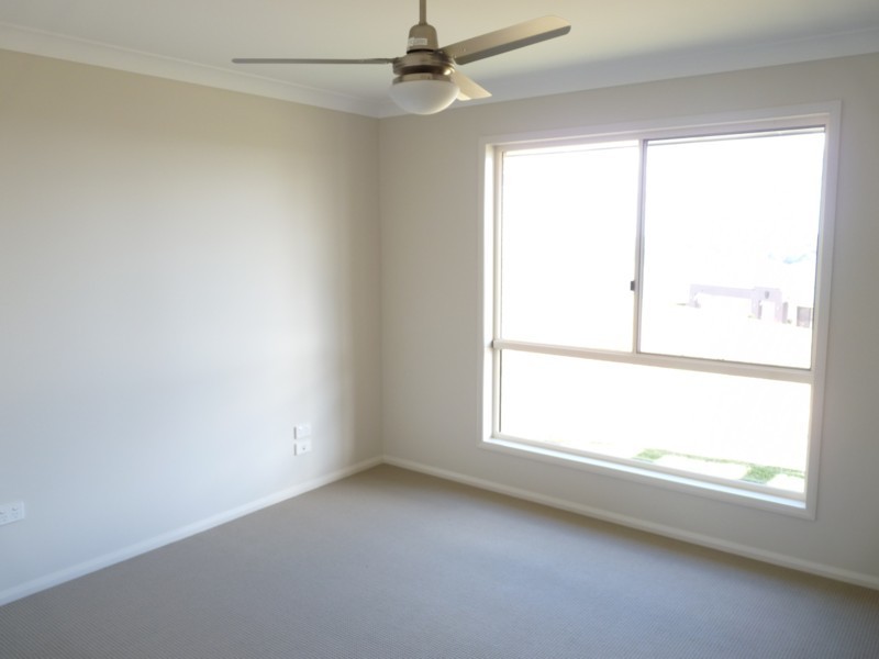 4 Dodson Crescent, Toowoomba QLD 4350