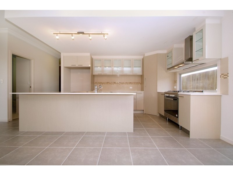 2 Pendrea Close, Highfields QLD 4352
