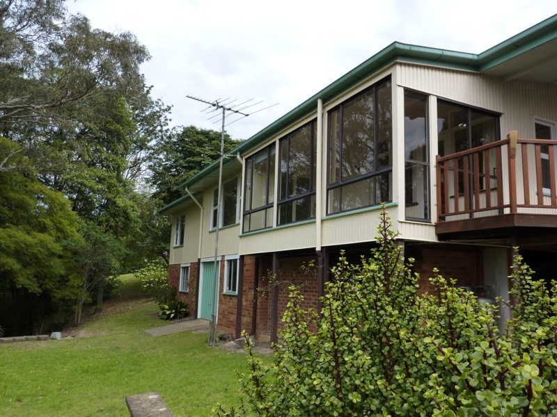 2 Crown Street, Toowoomba QLD 4350