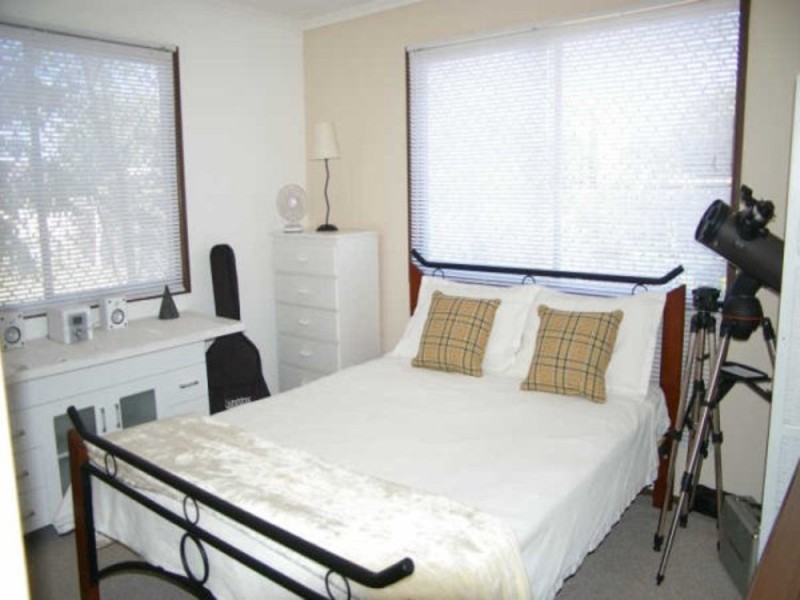 18 Proposch Street, Oakey QLD 4401