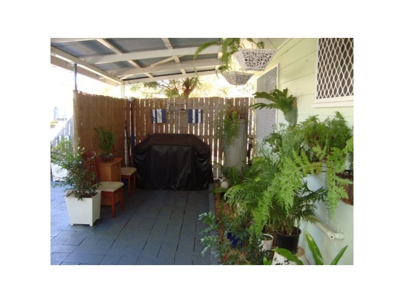 18 Proposch Street, Oakey QLD 4401