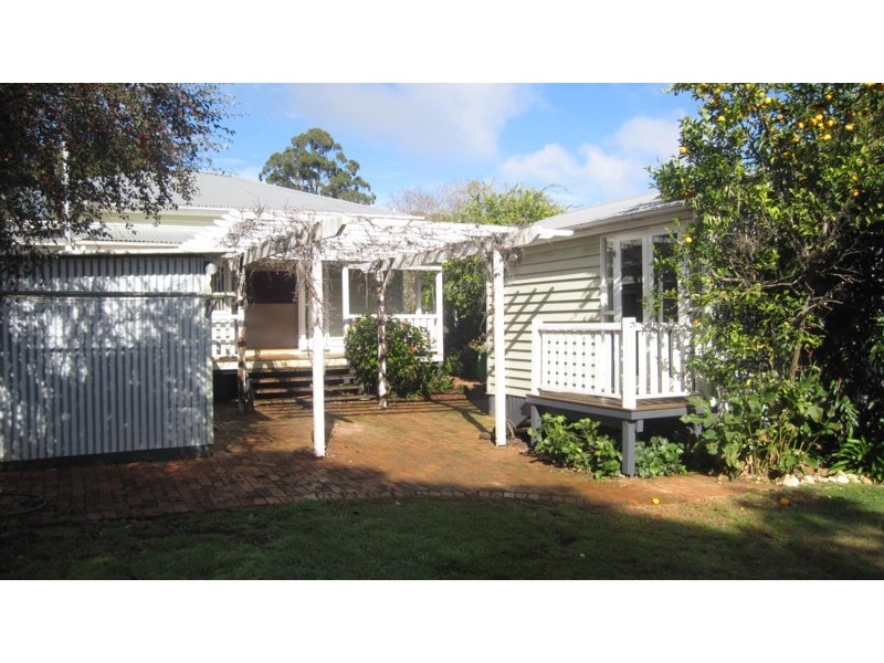 9 Stephen Street, Toowoomba QLD 4350