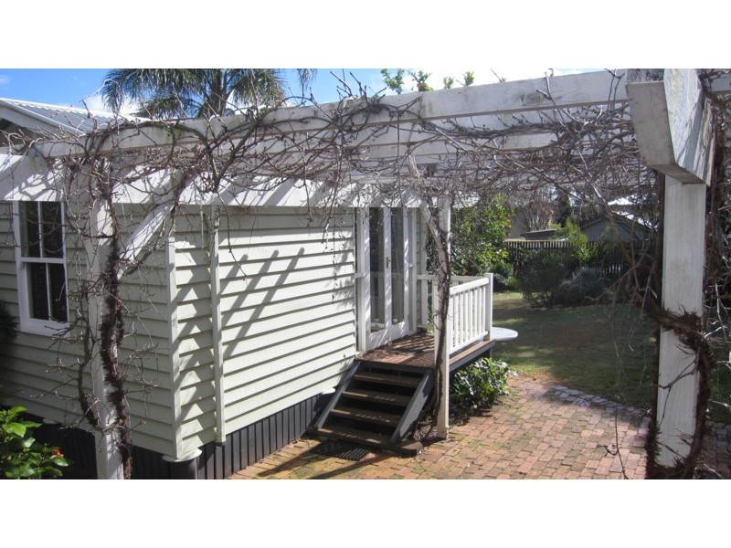 9 Stephen Street, Toowoomba QLD 4350