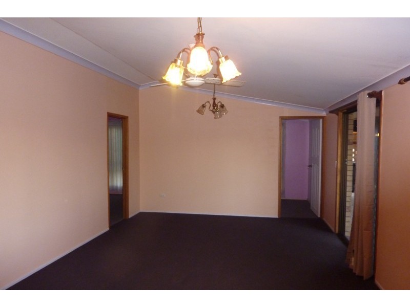 33 School Street, Helidon QLD 4344