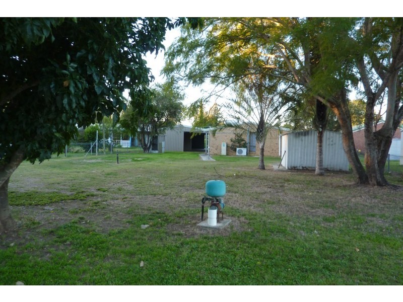 33 School Street, Helidon QLD 4344