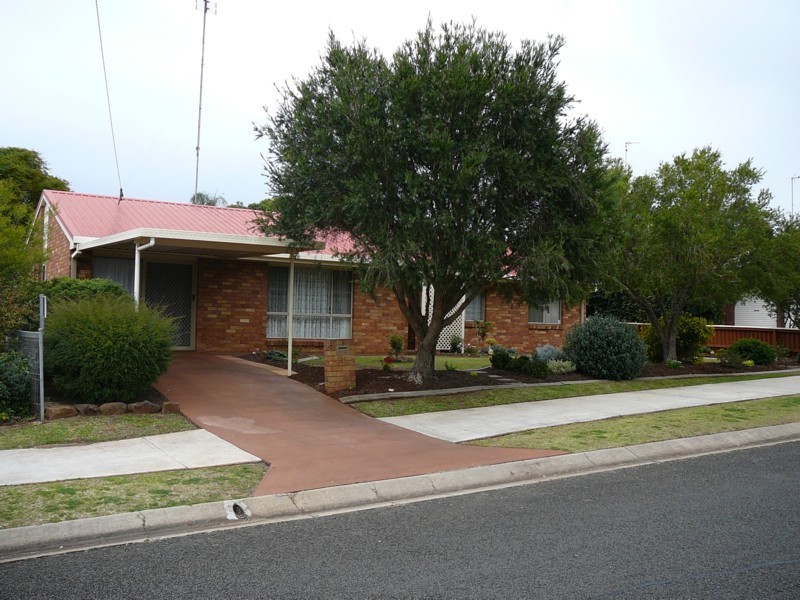 11 Wright Street, Toowoomba QLD 4350