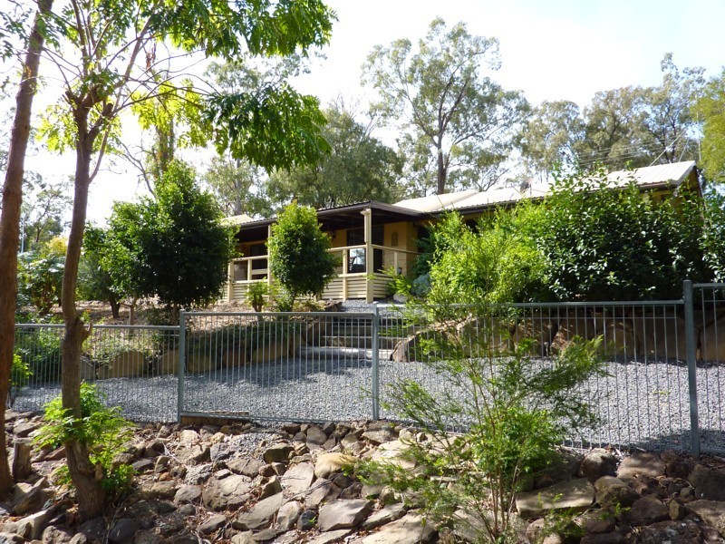 24 Gordon Crescent, Toowoomba QLD 4350