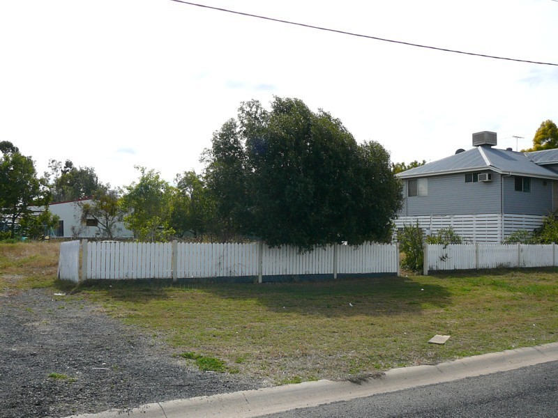 18 Arthur Street, Dalby QLD 4405