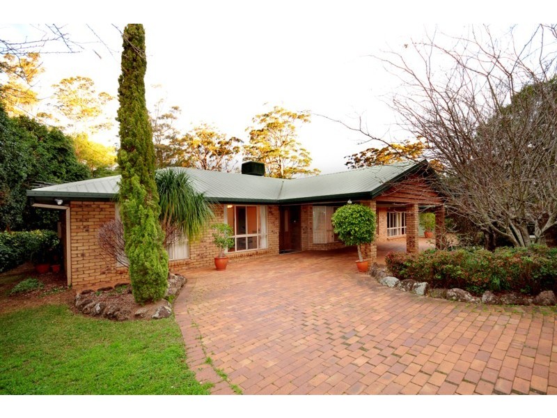 15 Hilltop Crescent, Toowoomba QLD 4350