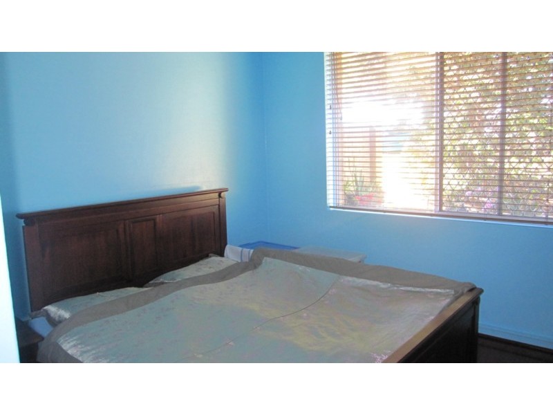 2/33 Tourist Road, Toowoomba QLD 4350