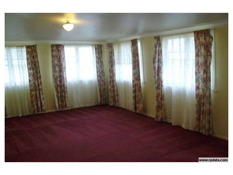 92 Perth Street, South Toowoomba QLD 4350