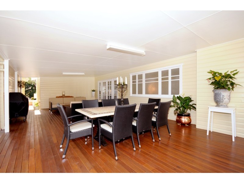 8 Crown Street, Toowoomba QLD 4350