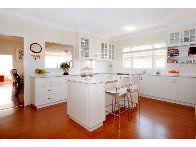 8 Crown Street, Toowoomba QLD 4350