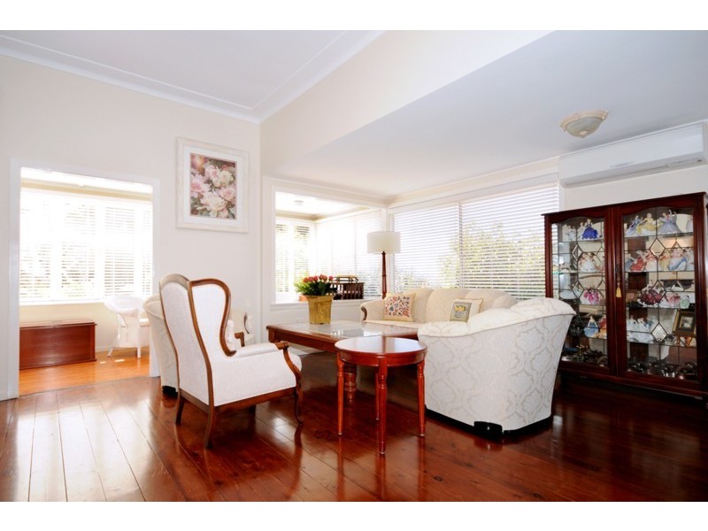 8 Crown Street, Toowoomba QLD 4350