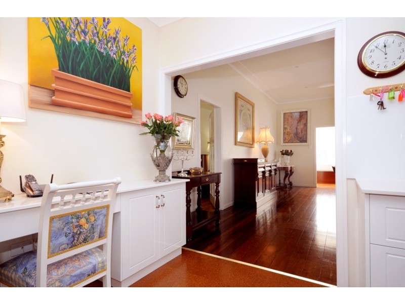 8 Crown Street, Toowoomba QLD 4350