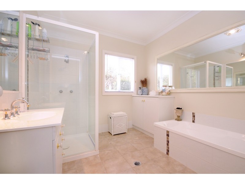 8 Crown Street, Toowoomba QLD 4350