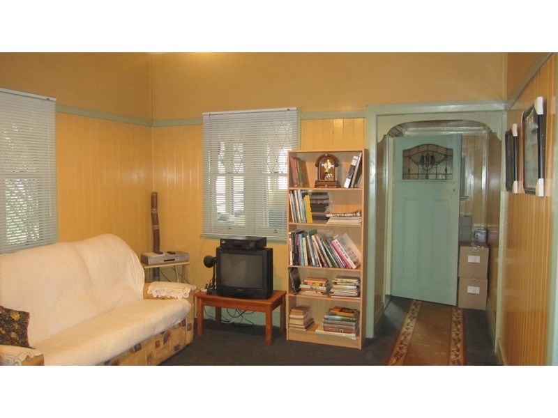 63 Alford Street, Toowoomba QLD 4350