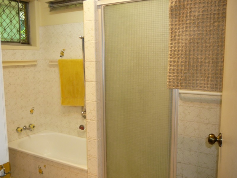 14 Warana Avenue, Toowoomba QLD 4350