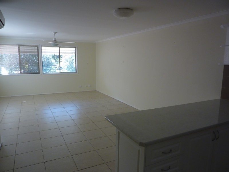 2/52 Campbell Street, Toowoomba QLD 4350