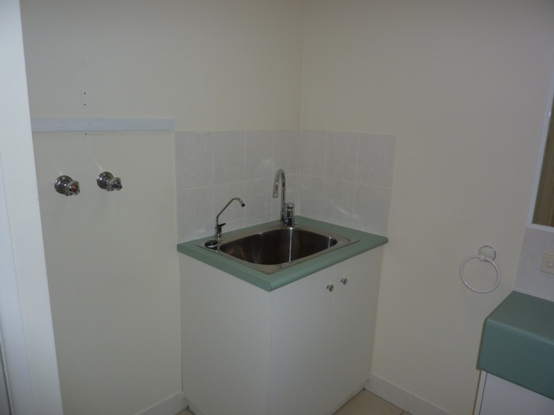 2/52 Campbell Street, Toowoomba QLD 4350