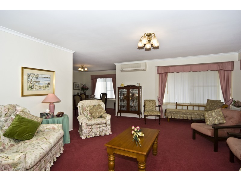 24 Rangeview Road, Toowoomba QLD 4350