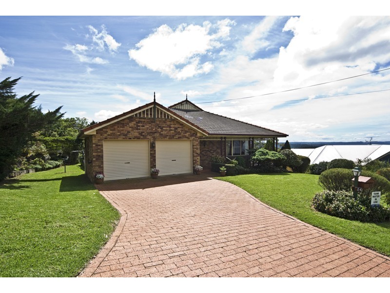 24 Rangeview Road, Toowoomba QLD 4350