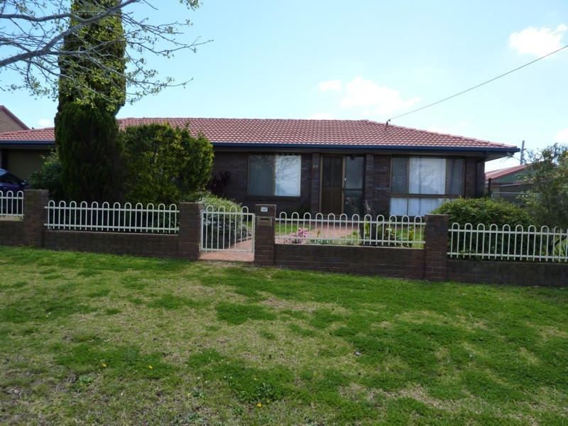 35 Miranda Drive, Toowoomba QLD 4350