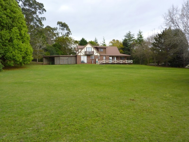 2 Flagstone Creek Road, Middle Ridge QLD 4350