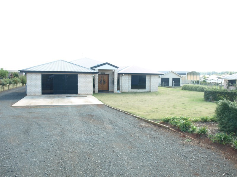 29 Mitchell Road, Highfields QLD 4352