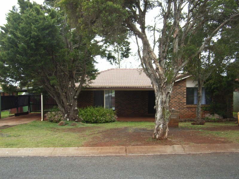 12 Whalan Court, Toowoomba QLD 4350