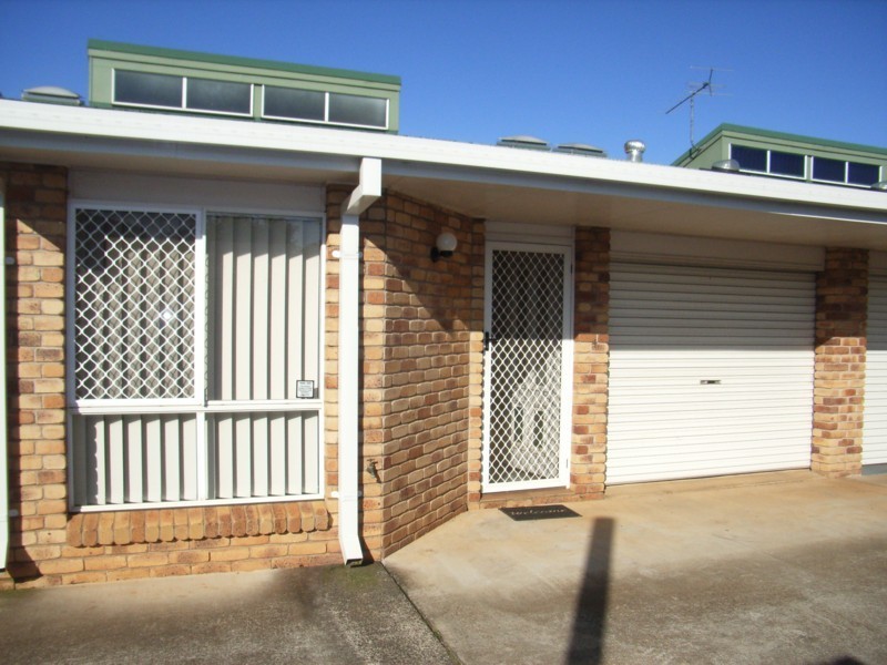 4/39 Anzac Avenue, Toowoomba QLD 4350