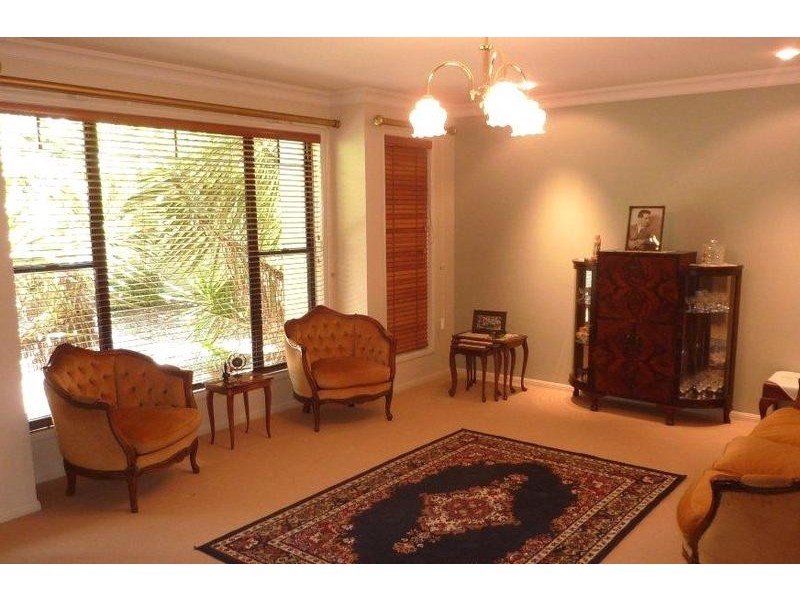 153 Spring Street, Middle Ridge QLD 4350