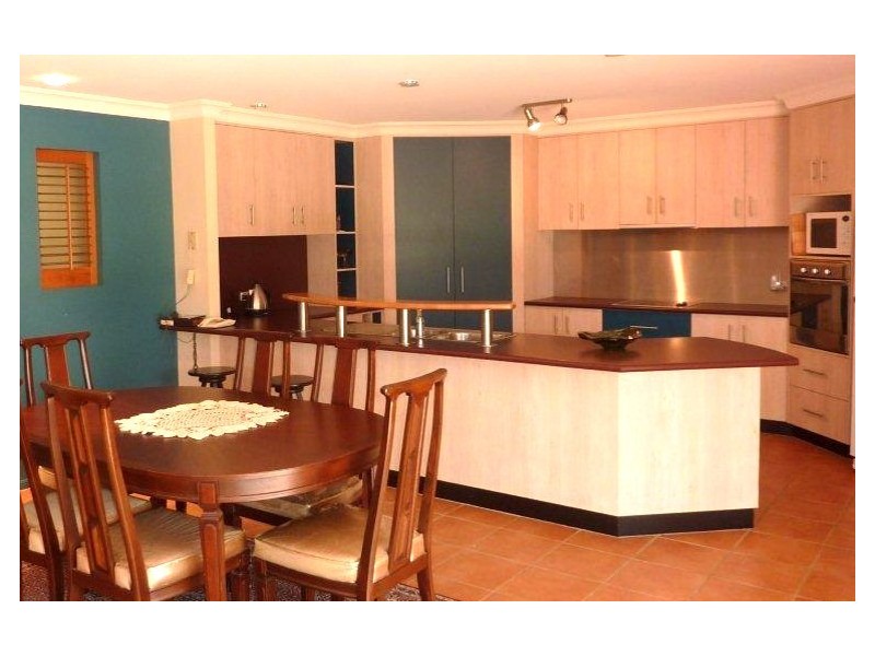153 Spring Street, Middle Ridge QLD 4350