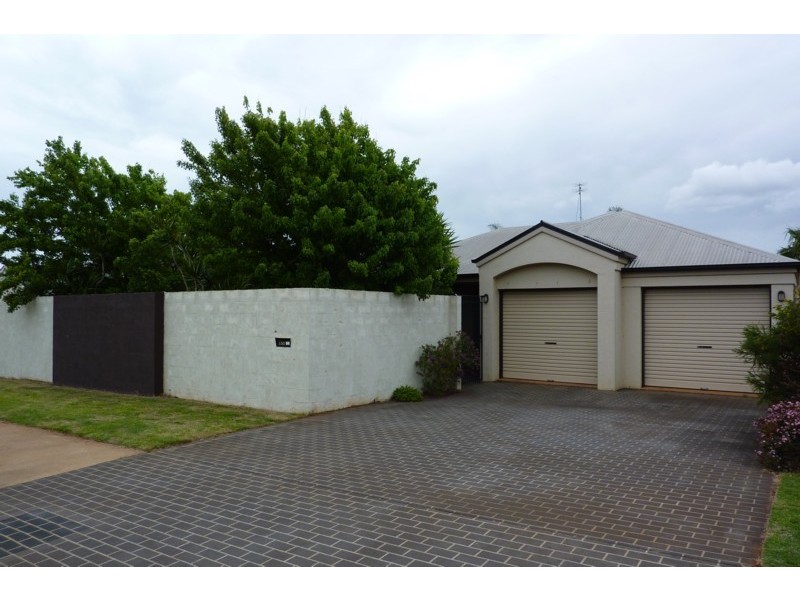 153 Spring Street, Middle Ridge QLD 4350
