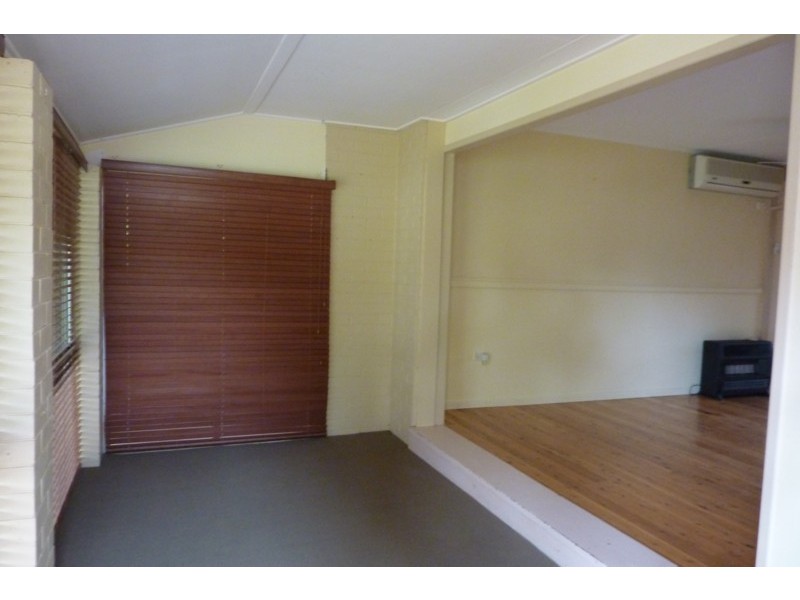 14 Hopps Street, Wilsonton QLD 4350