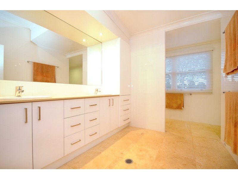 172 Robinson Road, Cabarlah QLD 4352