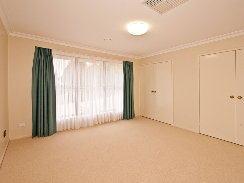 7 Golf Course Drive, Toowoomba QLD 4350