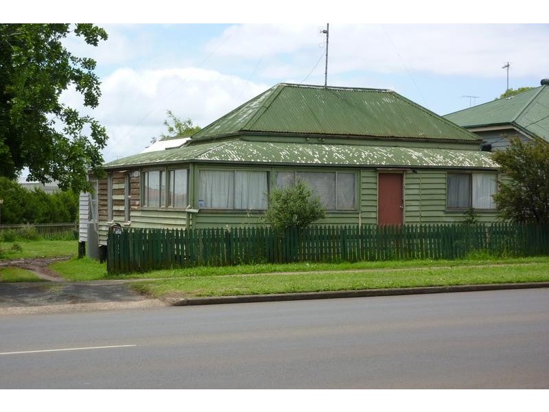 239 Long Street, Toowoomba QLD 4350
