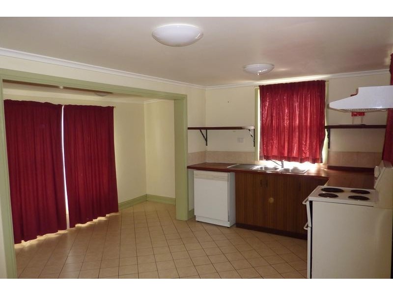239 Long Street, Toowoomba QLD 4350