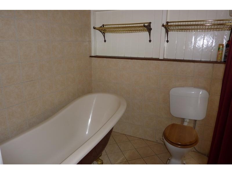 239 Long Street, Toowoomba QLD 4350