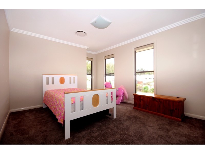 3 Currawong Street, Rangeville QLD 4350