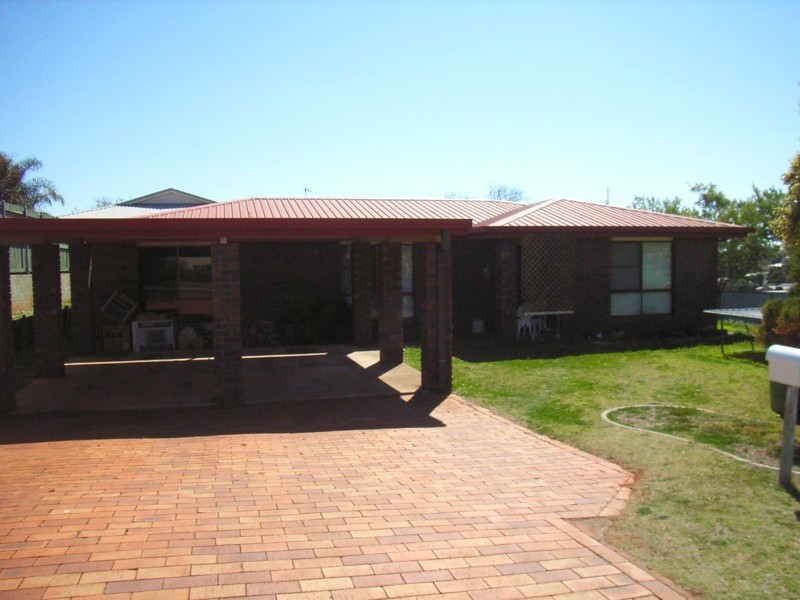 17 O’Beirne Street, Kearneys Spring QLD 4350